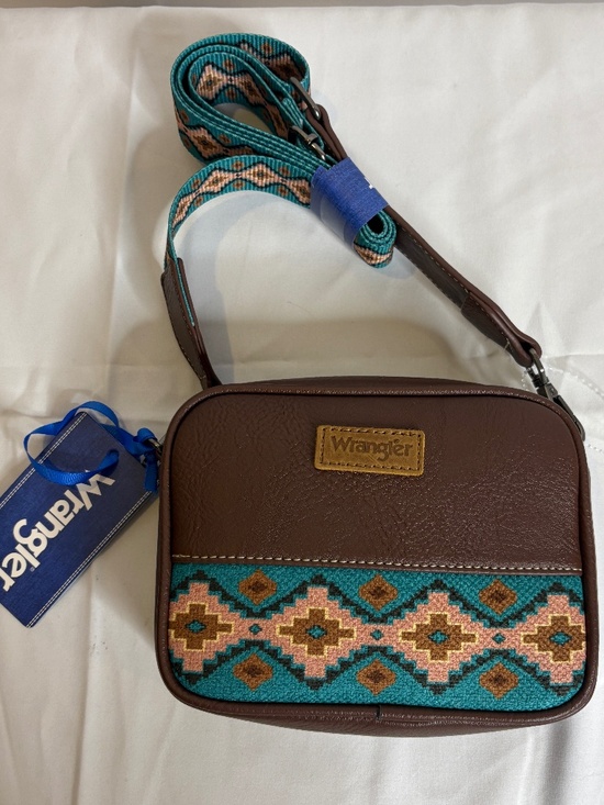 Wrangler Handbags - Wrangler Western Aztec Women's Crossbody Bag Western Print Canvas Front & Strap